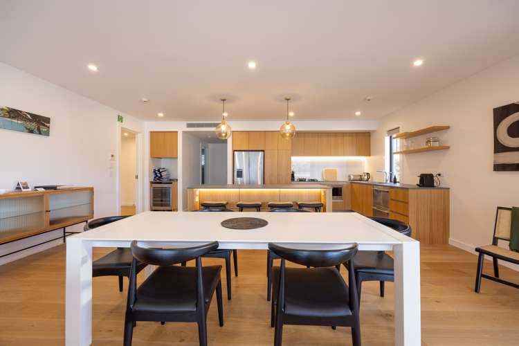 Apt 31 Marina Terrace Apartments, 65 Lakeside Road Wanaka_2