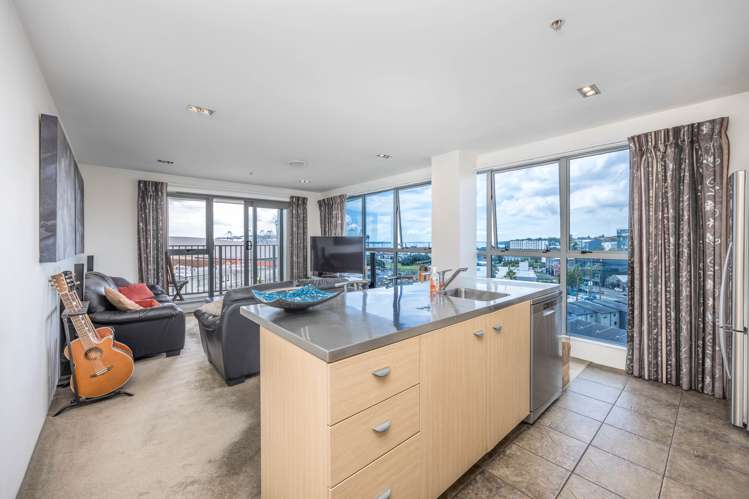 1011/8 Ronayne Street Auckland Central_6