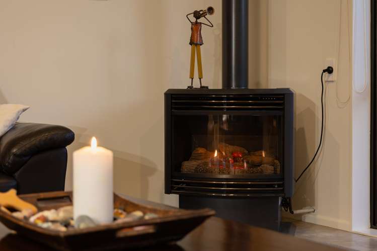 42 Campion Road Waikanae Beach_10