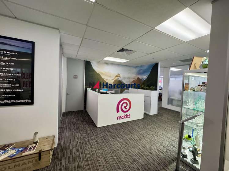 1/2 Fred Thomas Drive Takapuna_13