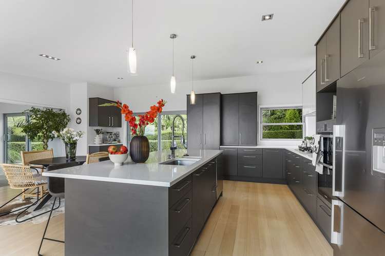 24 Mewburn Rise Karori_7