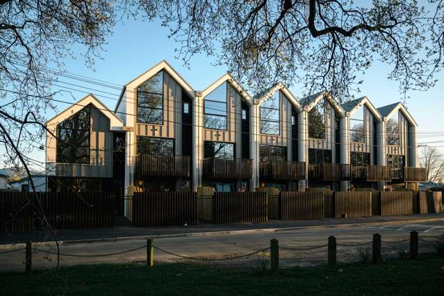 2/5 Ward Street Addington_1