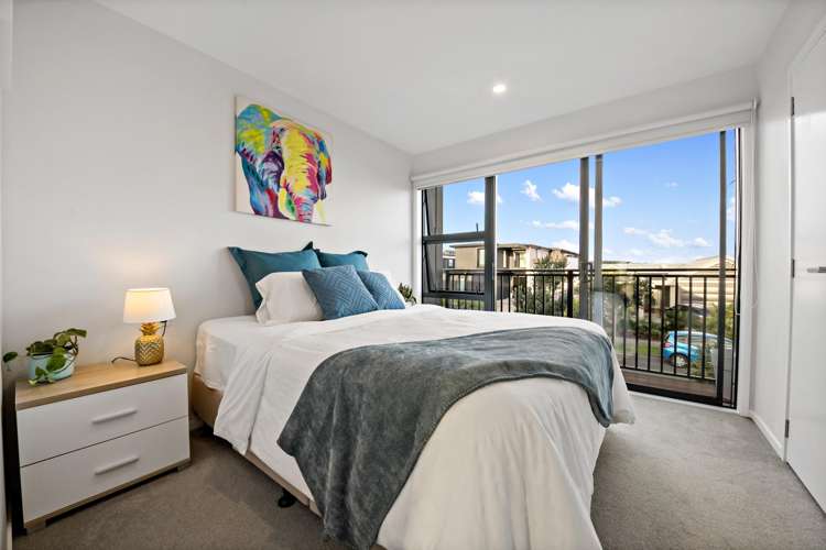 31 Treloar Crescent Hobsonville_12