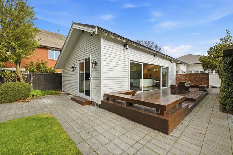 8 Idris Road Fendalton_23