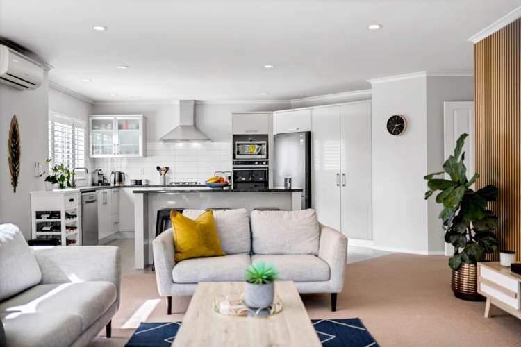 56 Pine Harbour Parade Beachlands_30