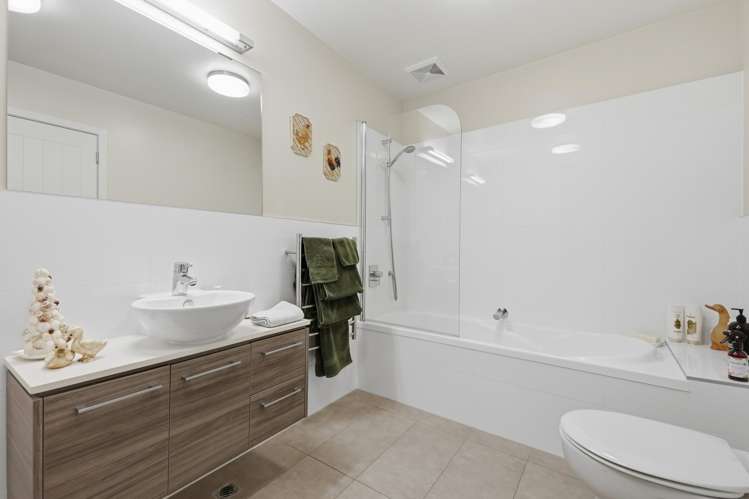 37 Parkside Drive Orewa_21