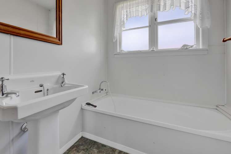 198 Brewer Road Strathmore_11