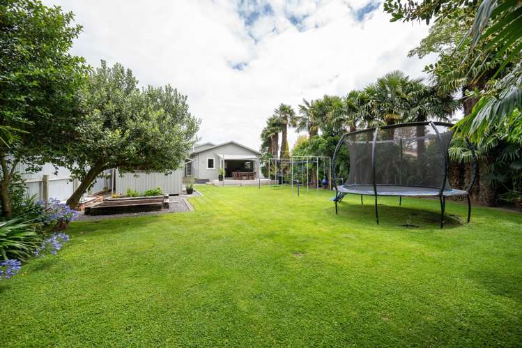 709 Avenue Road West Saint Leonards_16