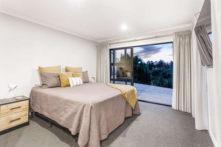 42 Leebank Crescent Riverhead_13