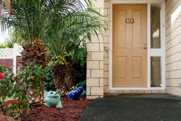 36 Baverstock Road Flat Bush_34