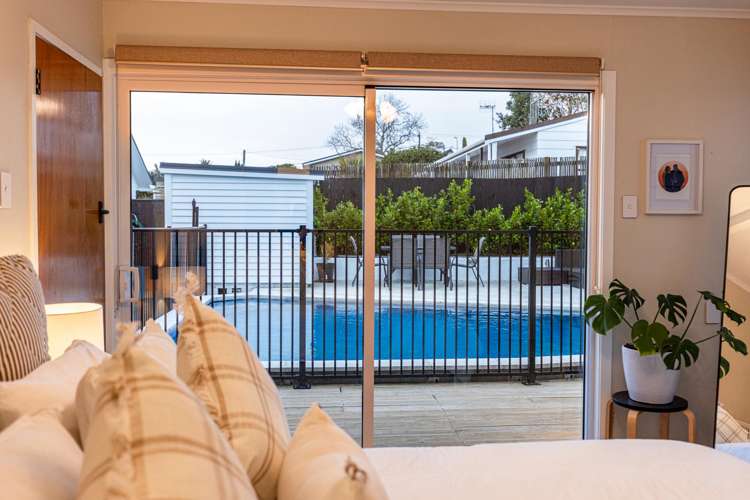 56 Great North Road Saint Johns Hill_10