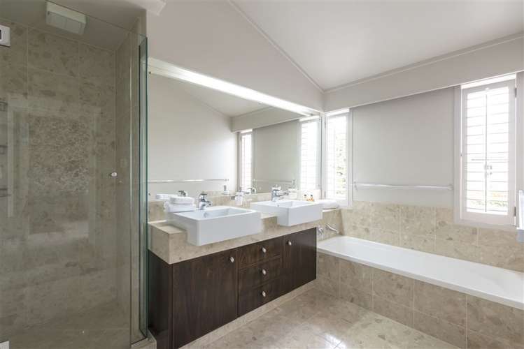 411 Riddell Road Glendowie_12