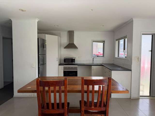 7 Whau Crescent Avondale_2