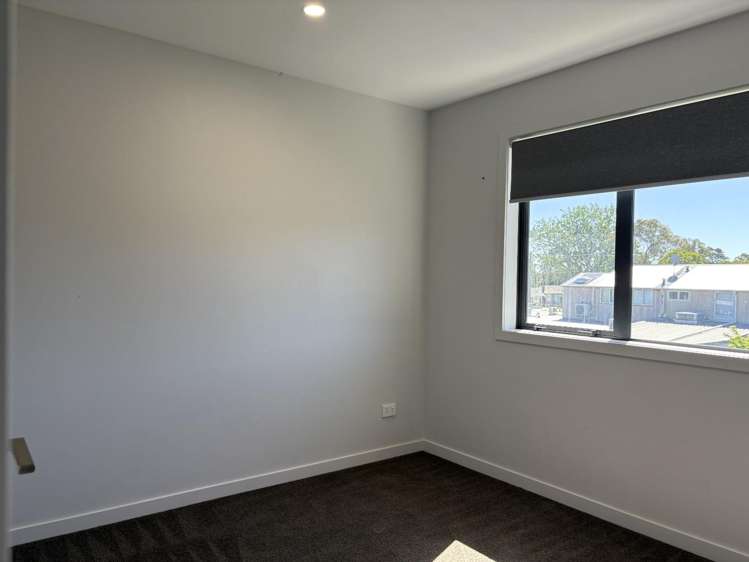 B/398 Clifford Street 1190_8