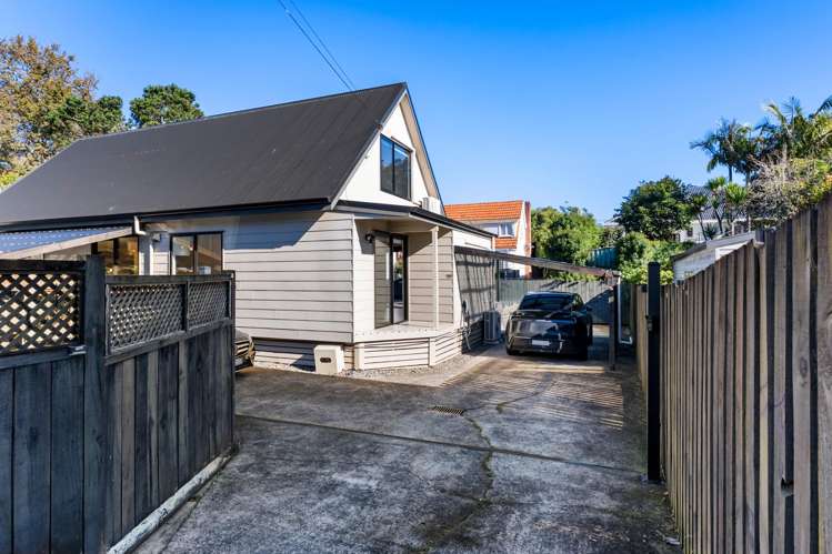 5B The Drive Epsom_14