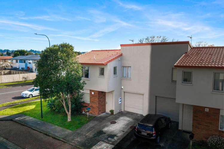2 Elwarth Way Ranui_14