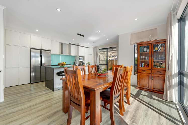 38 Terrasini Drive Flat Bush_3