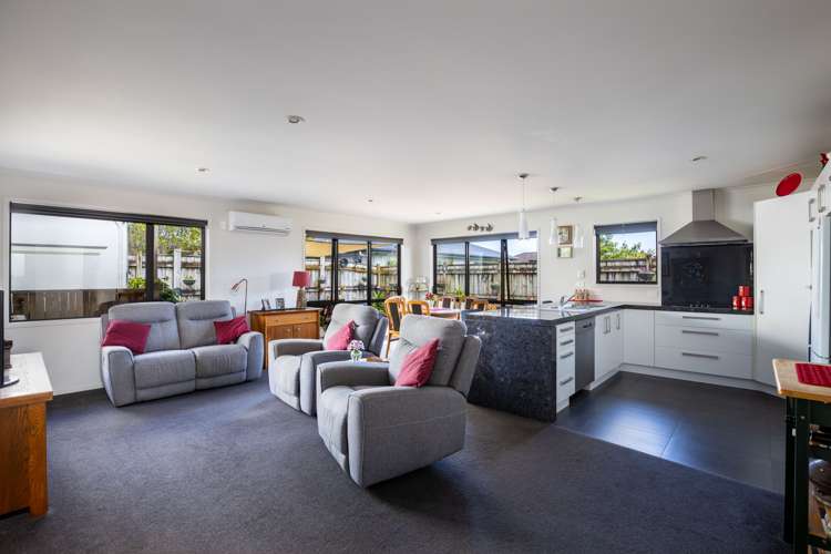 16b Coby Sydney Drive Bell Block_6