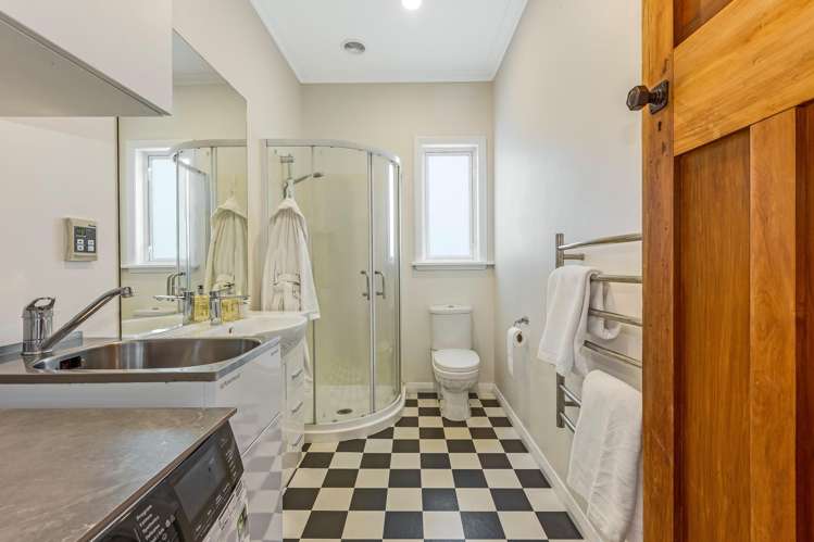 35 Tirangi Road Rongotai_17