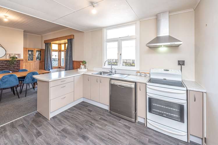 12 Holyoake Street Wanganui East_8