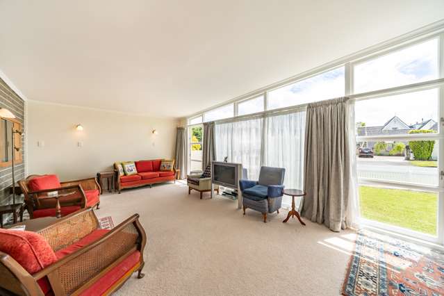 70 Queens Grove Lower Hutt_2