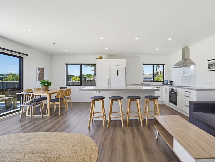 113 Kelly Jade Avenue_4