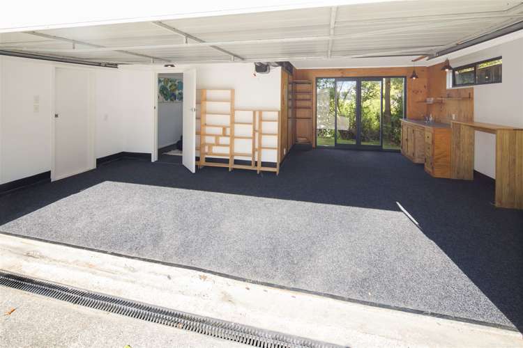 18 Fairburn Grove Johnsonville_23