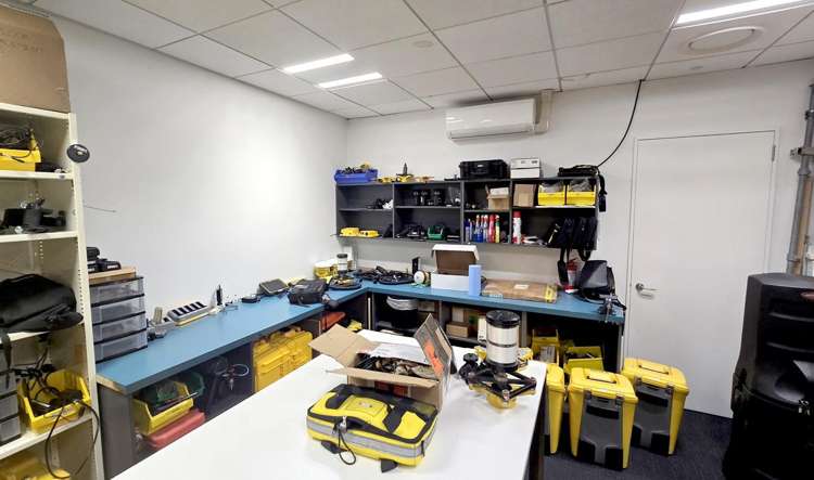 2/1 Show Place Addington_8