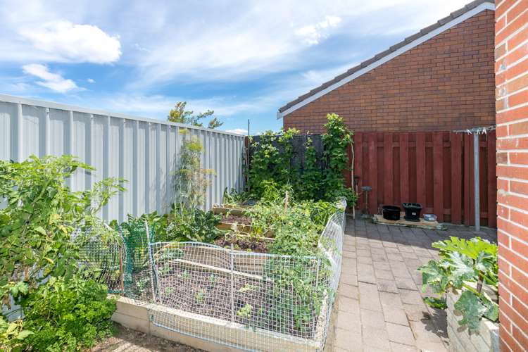 15 Chedworth Avenue Chedworth_17