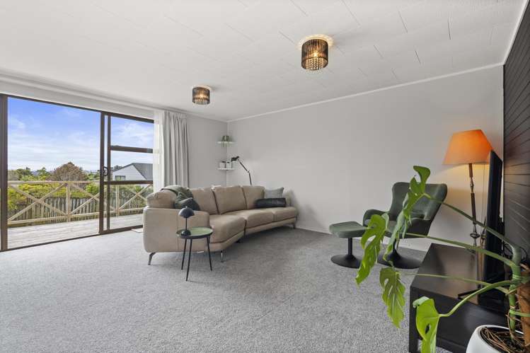 72 Brightside Road Stanmore Bay_2