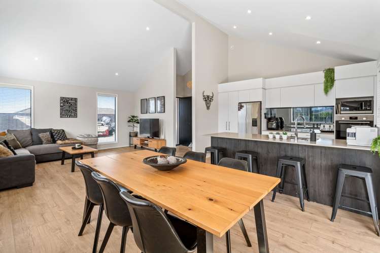 85 Helenslee Road_2