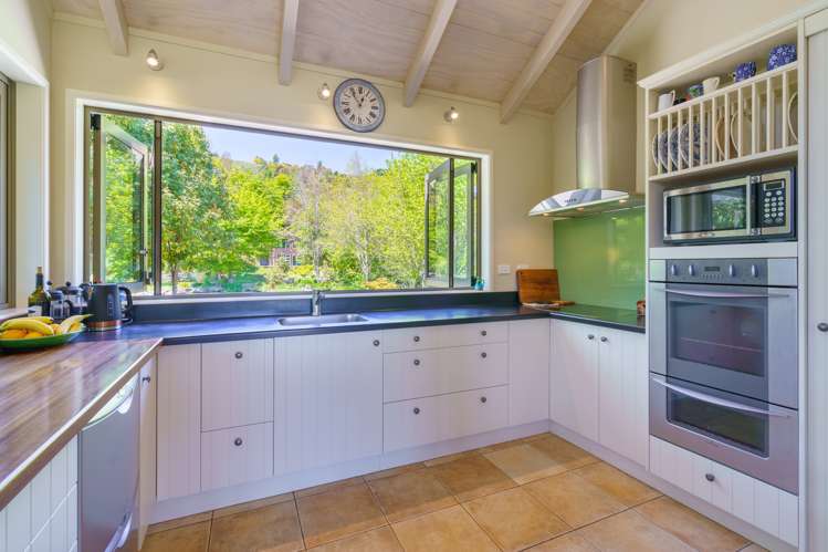 22 Angelus Avenue Richmond_7