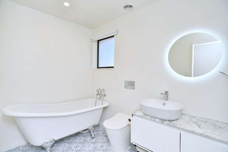 97 Bayswater Crescent Bromley_14