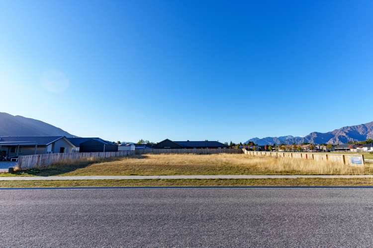 7 Dingle Street Lake Hawea_12