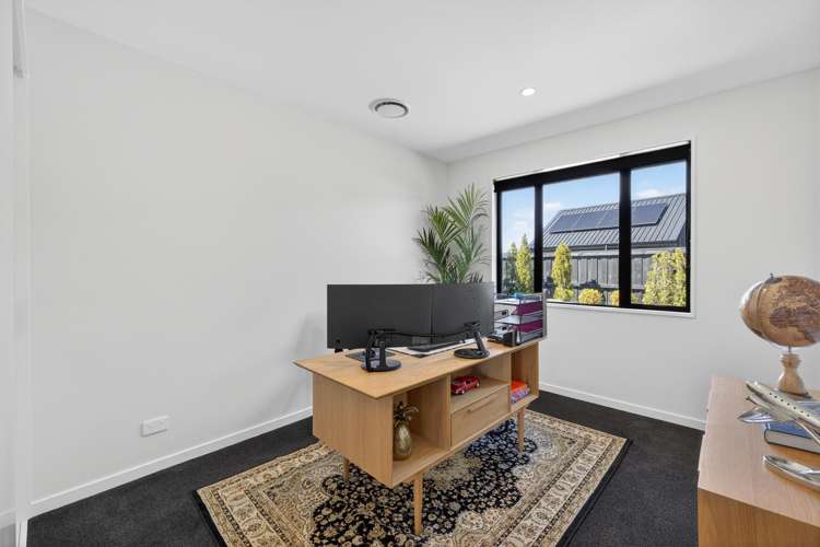 56 Carnaveron Drive Lincoln_27