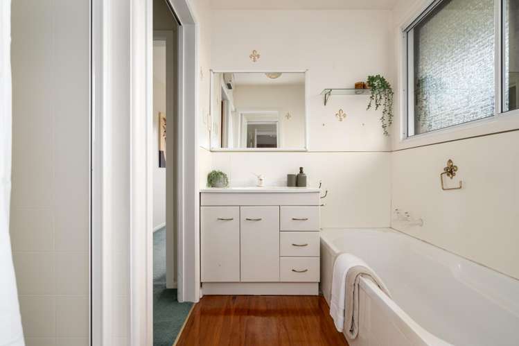 7 Woodbury Street Avonhead_9