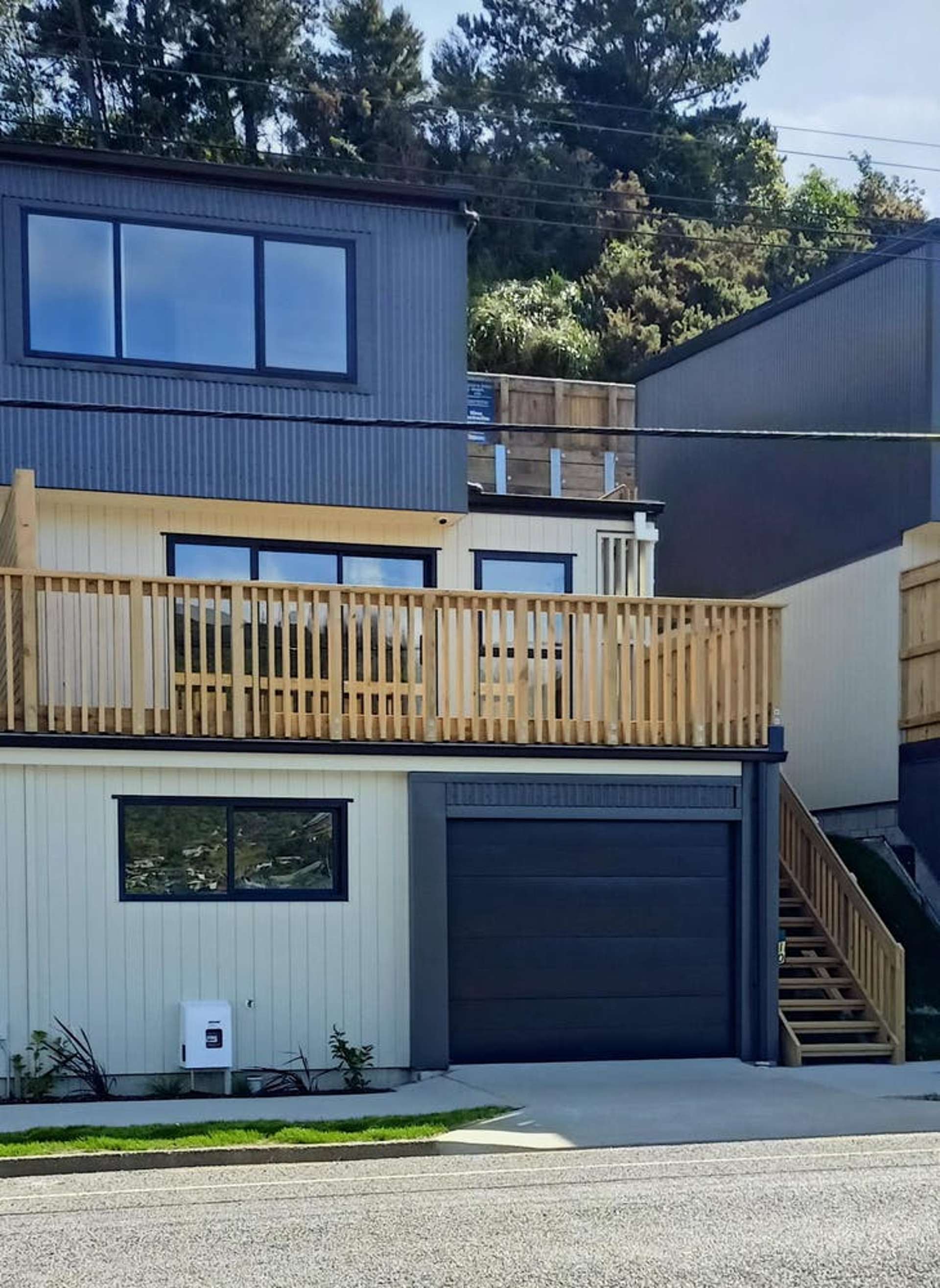 10 Main Road Wainuiomata_0