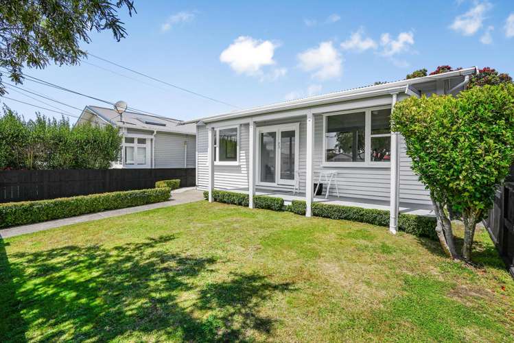 14 Ava Street Petone_19