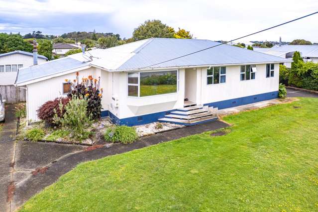 22 Surrey Road Springvale_2
