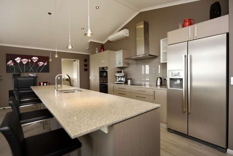 6 Berkshire Place Stoke_0