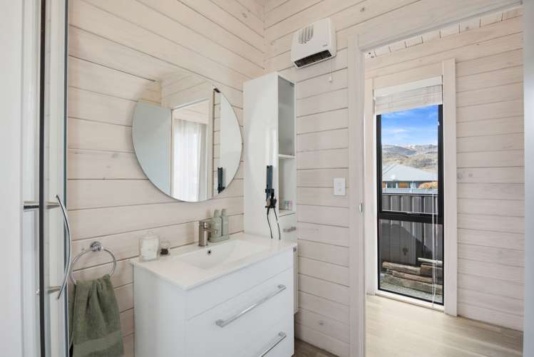 63 Stratford Drive Cromwell_20