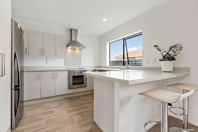 60 Burswood Drive Pakuranga Heights_4