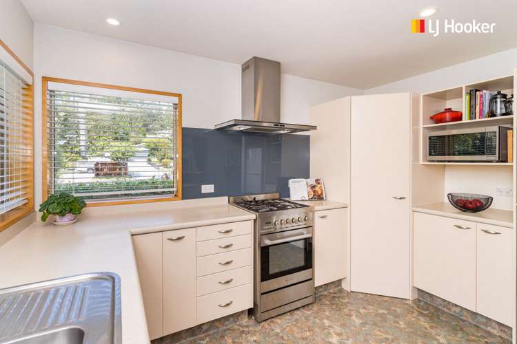 8 Jaffray Drive East Taieri_12