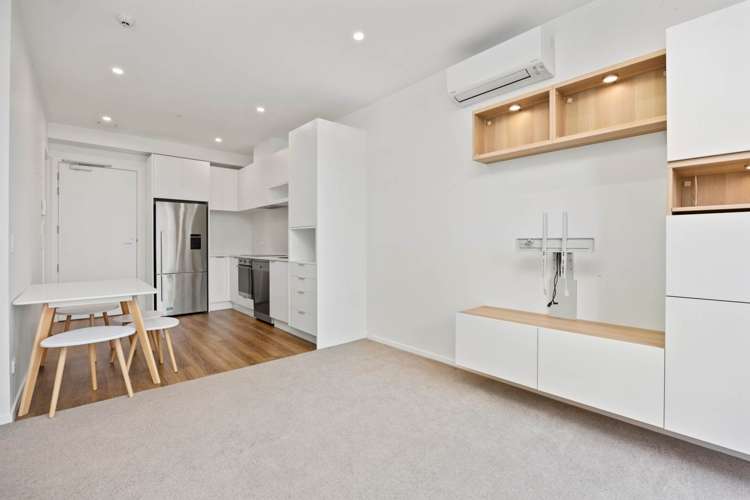 304/1817 Great North Road_0