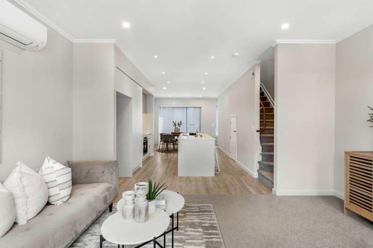 5/35 Marine Parade Hobsonville_4