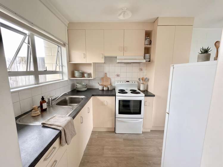 2/25 Clyde Street Mount Maunganui_2