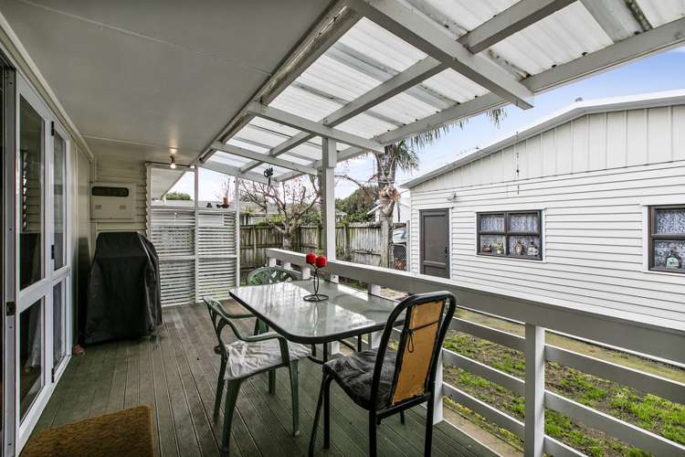 1/166 Clevedon Road Papakura_14