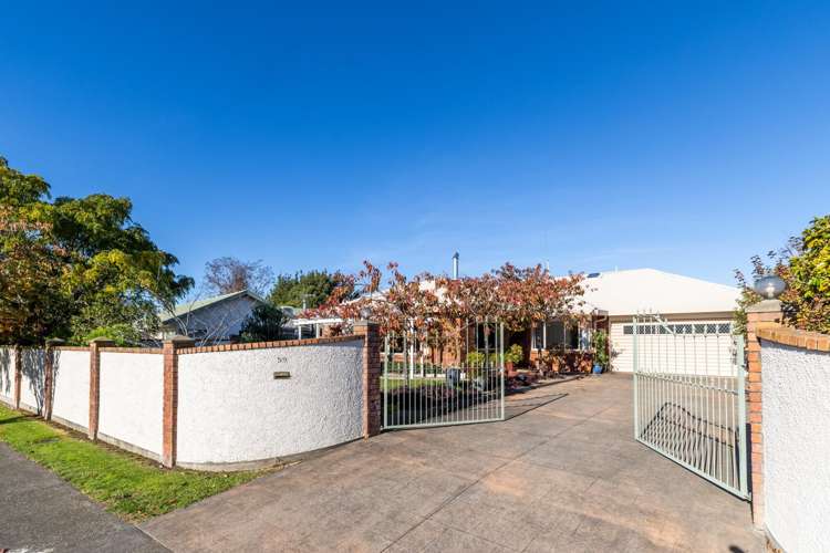 59 Whiting Crescent Greenmeadows_26