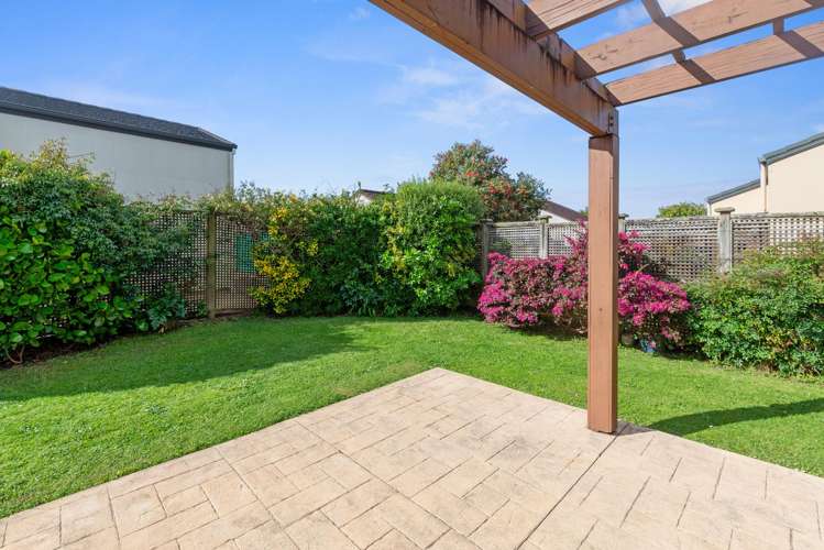 7 Huntaway Lane Te Atatu Peninsula_25