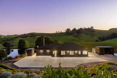 123 Huia Road_1